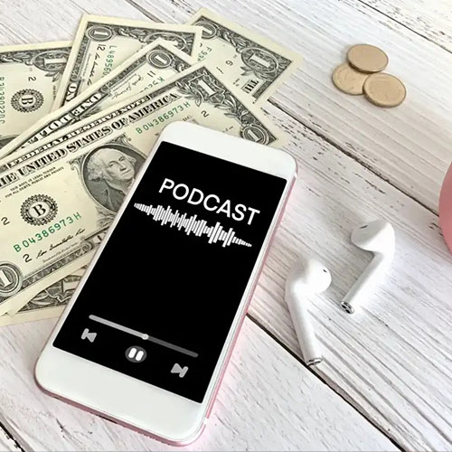 Cash Store’s Top Financial Podcasts to Follow